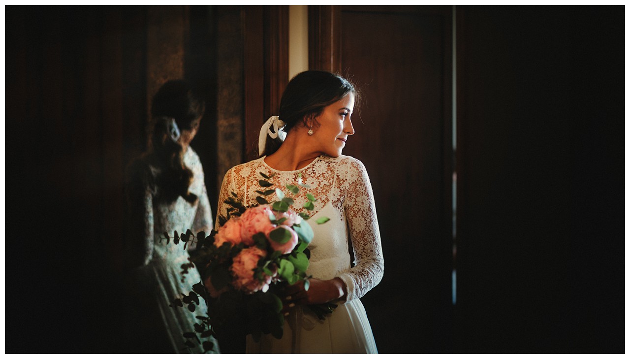 La novia en su casa antes de salir