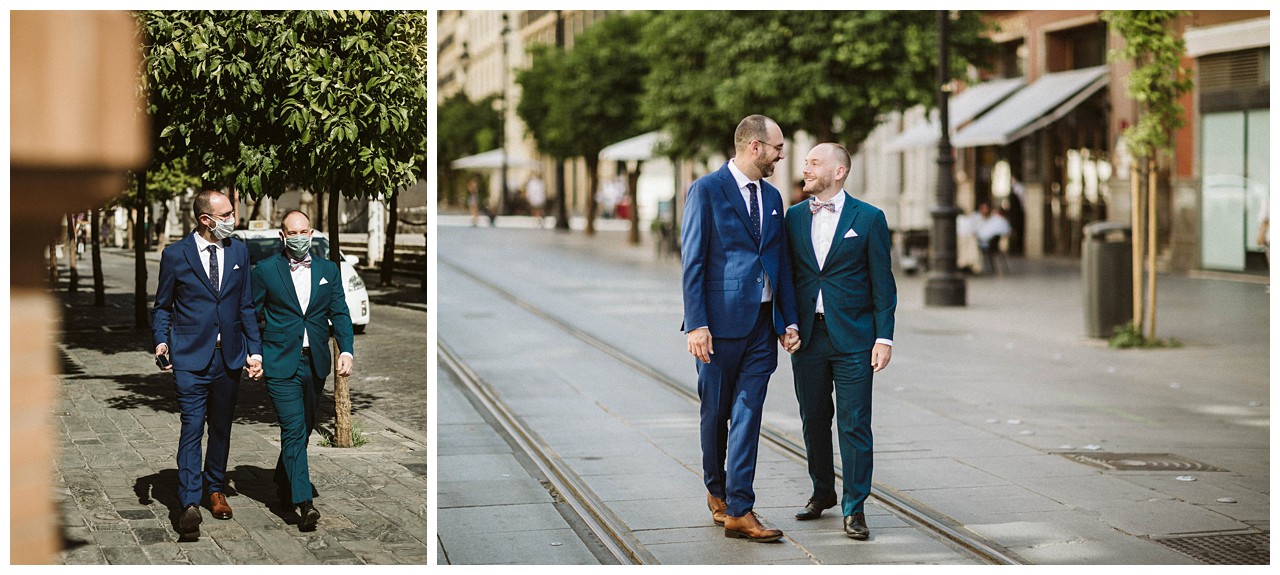 Novios por la Avenida de la Constitución en Sevilla