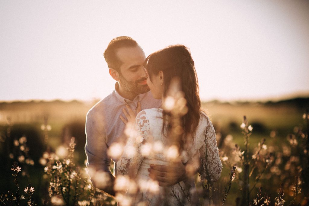 Un atardecer para fotos de pareja