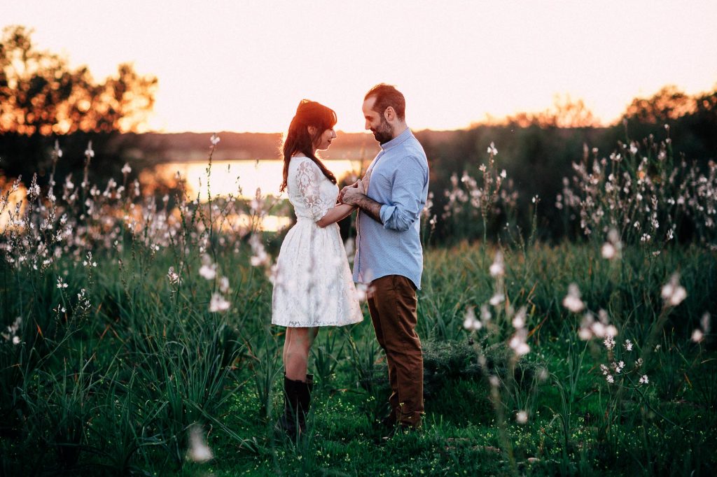 Una puesta de sol para fotos de pareja