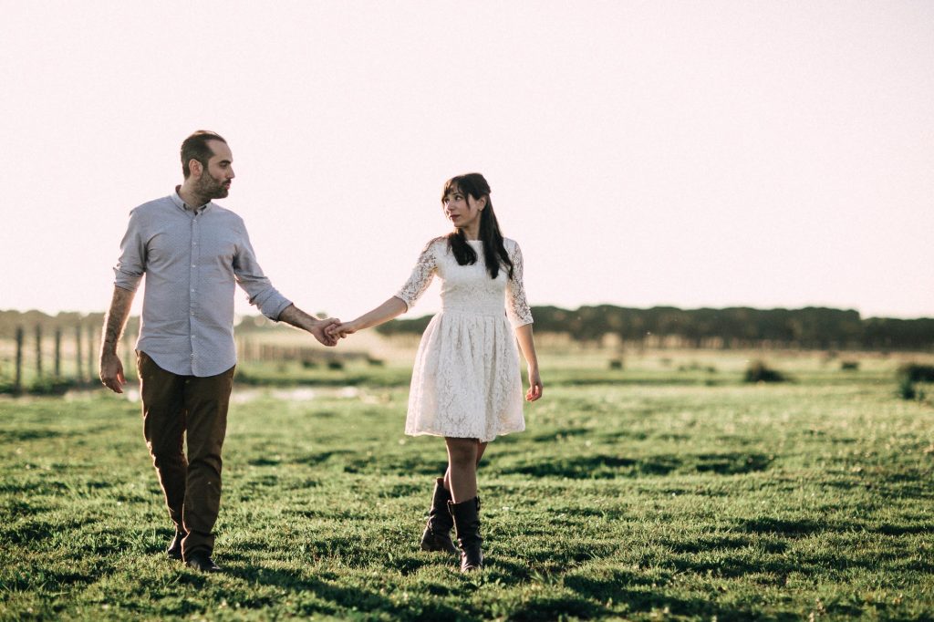 Un atardecer para fotos de pareja