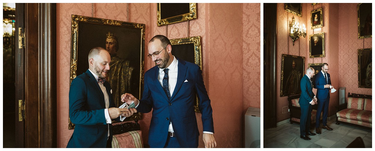 Novios en el Ayuntamiento de Sevilla