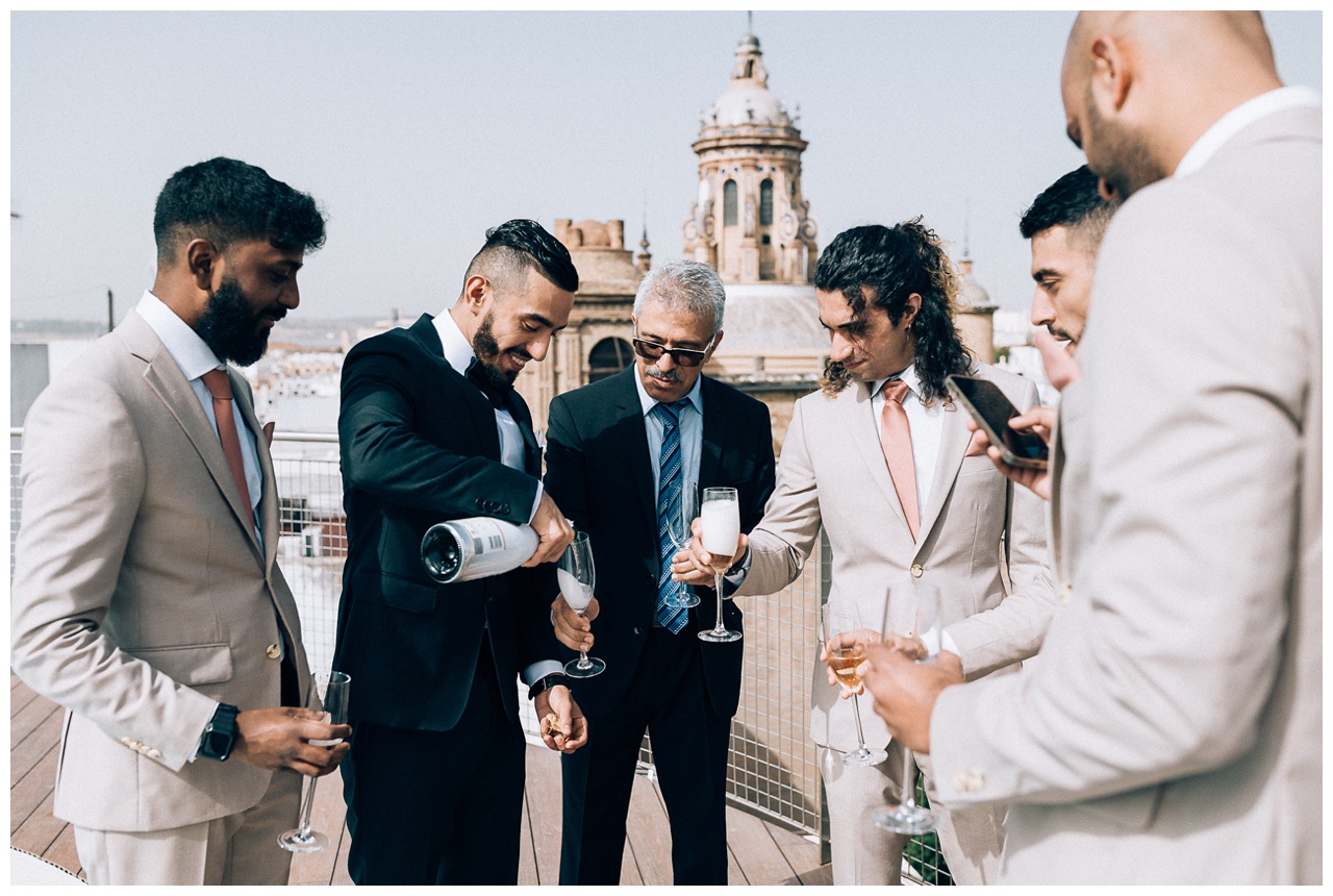 Boda de destino persa en Sevilla