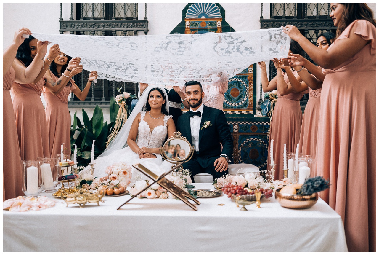 Boda de destino persa en Casa Guardiola