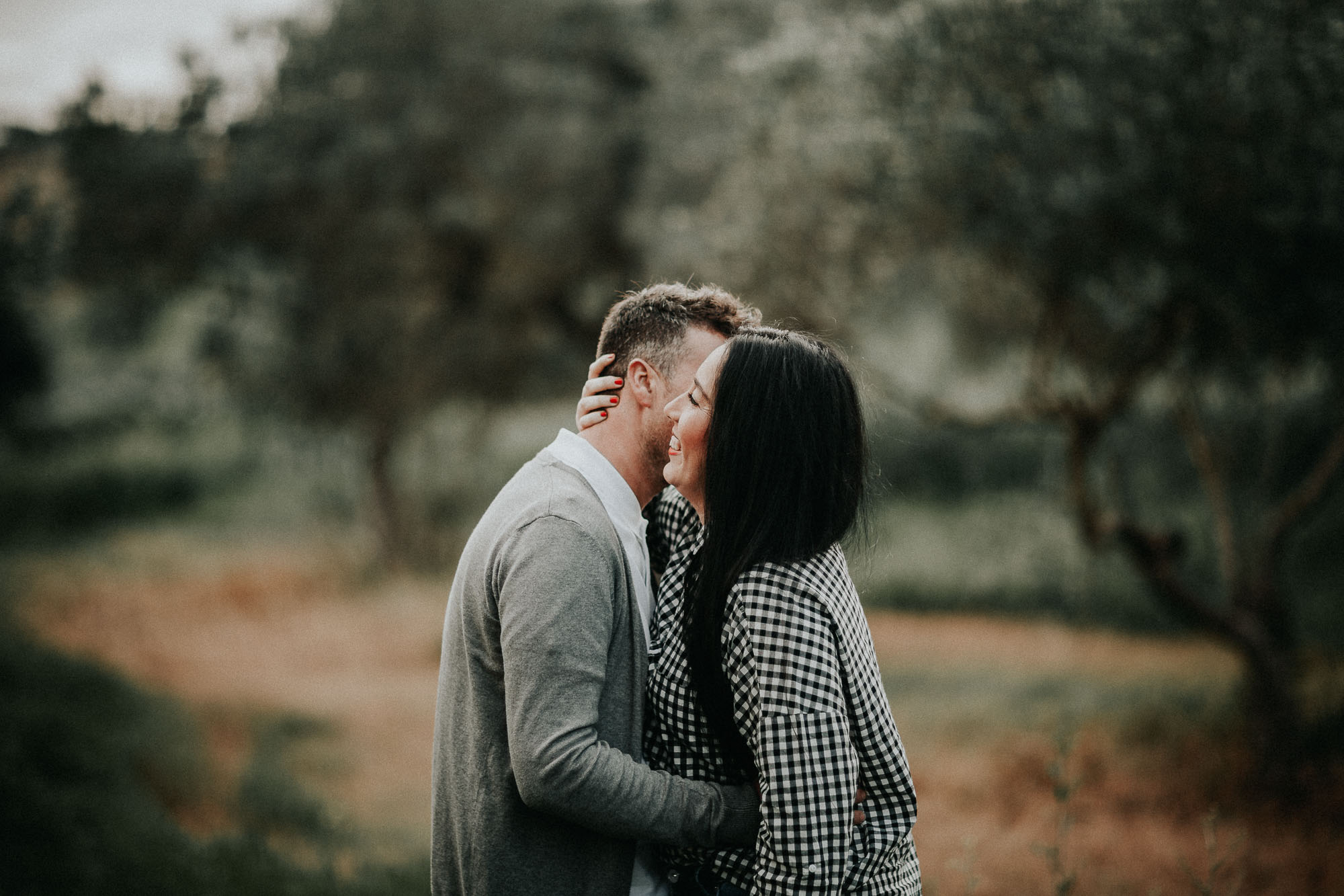 Fotografía de pareja en un trigal (Preboda)